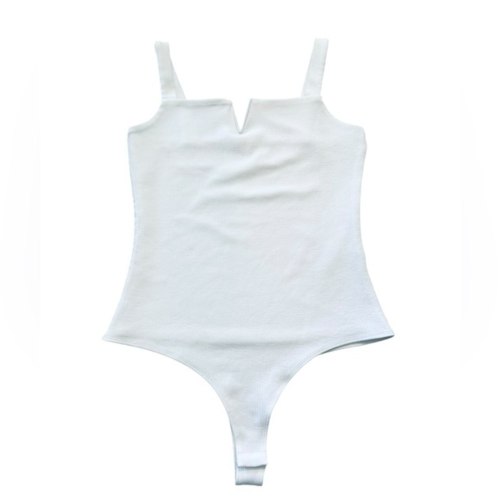 TCEC White Ribbed Knit Square Neck V Notch Bodysuit - Womens Size Medium - White